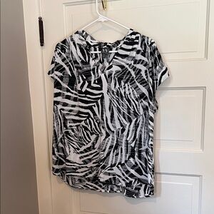 Worthington Black and White Zebra Print Blouse